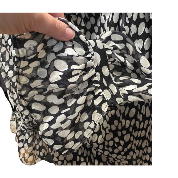 MILLY Revolve Black White Dot Burnout Silky Blouse Bell Sleeve Size Medium EUC - Picture 9 of 9